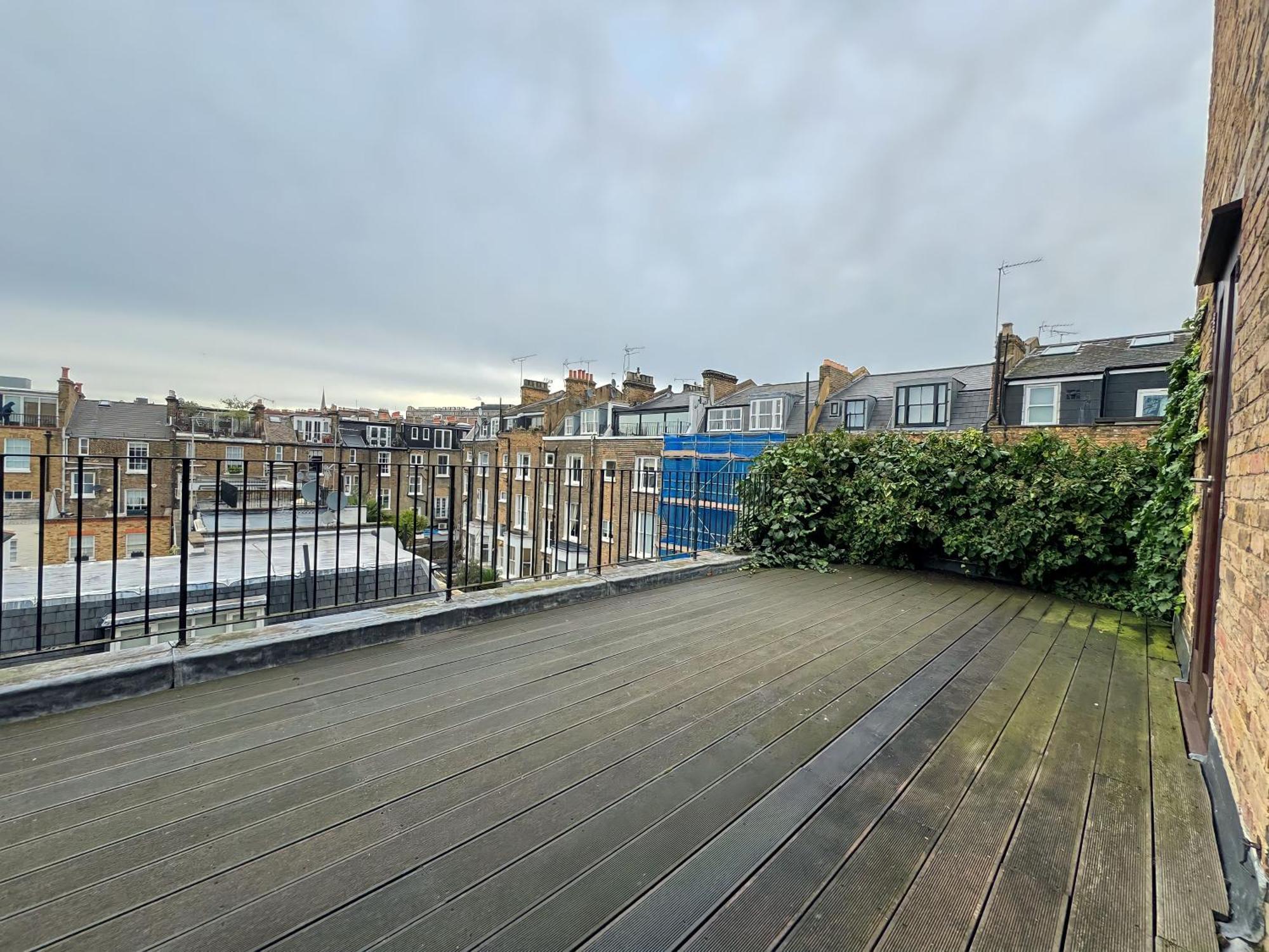 The Kensington Heights London Exterior photo