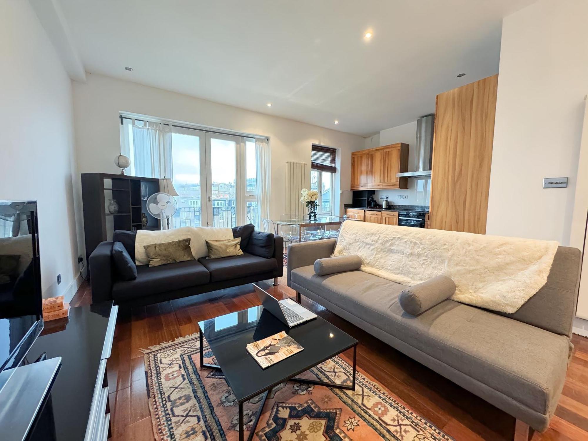 The Kensington Heights London Exterior photo