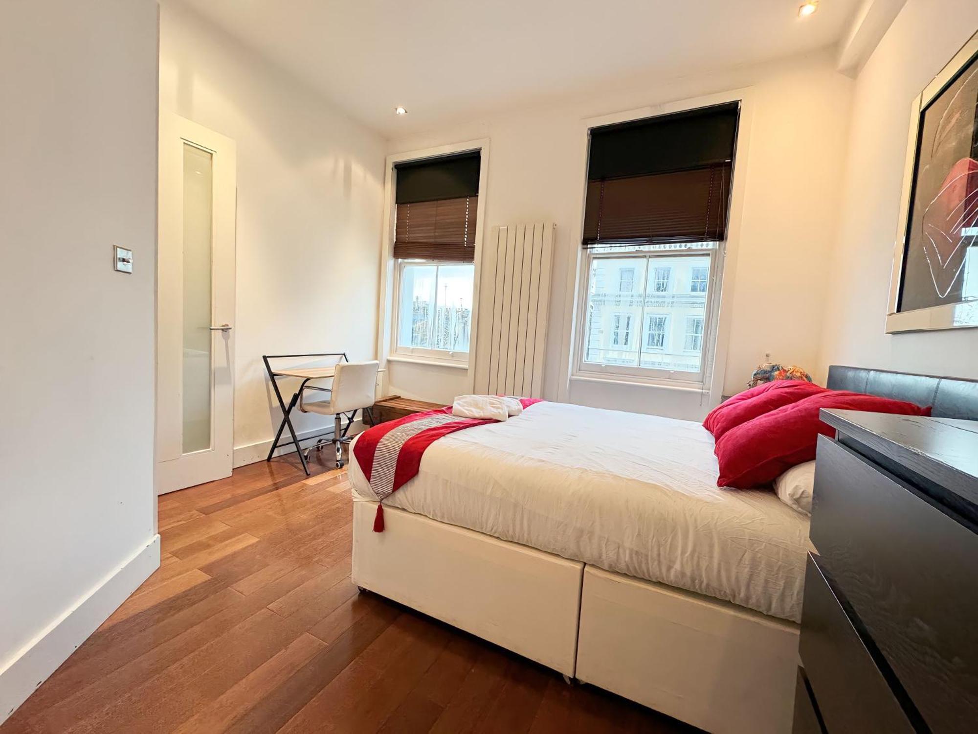 The Kensington Heights London Exterior photo