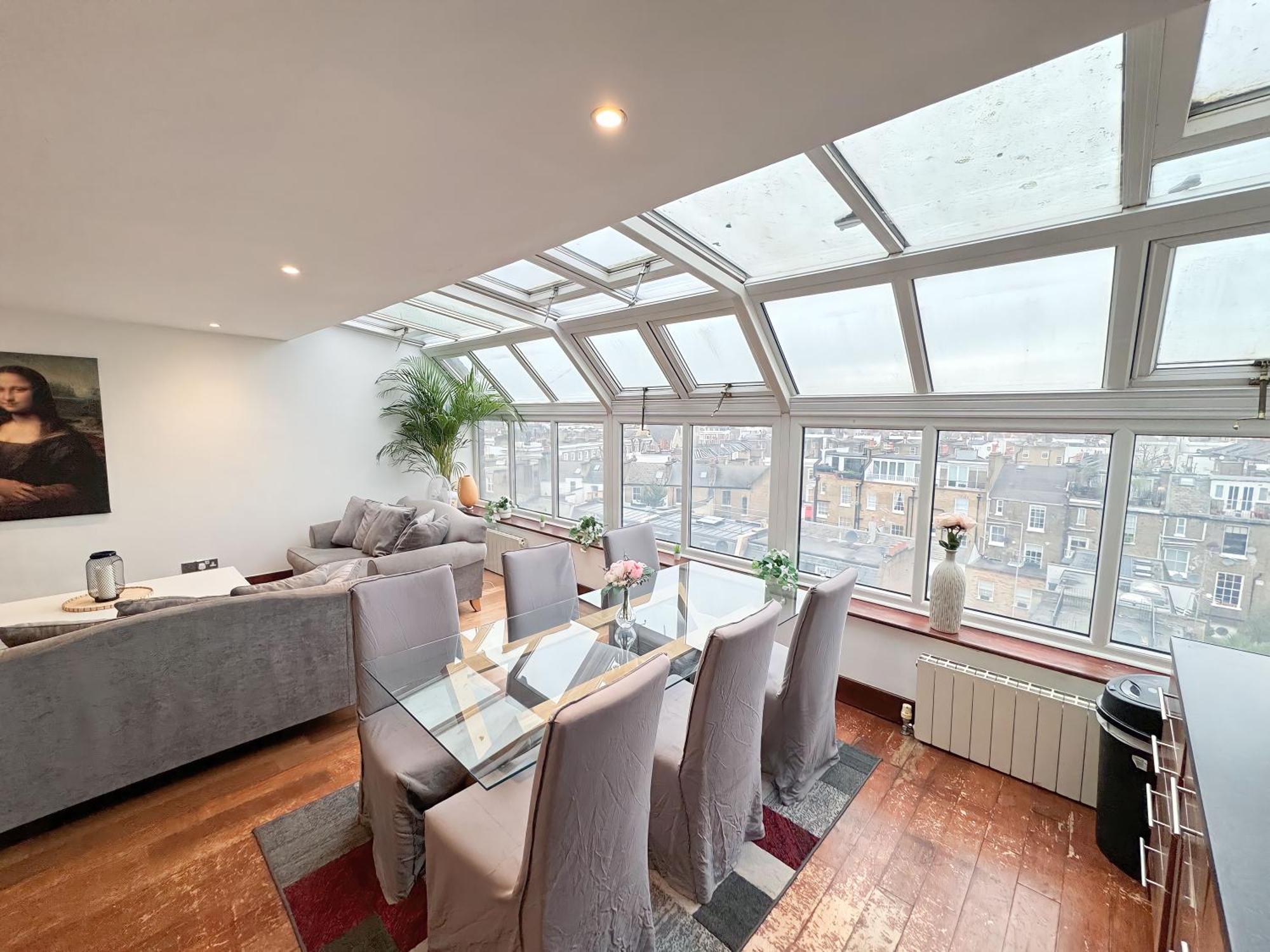 The Kensington Heights London Exterior photo